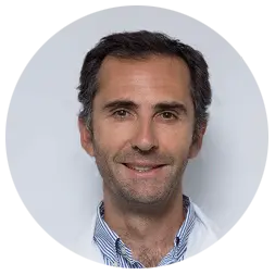 Dr. Alejandro Sola Cordón